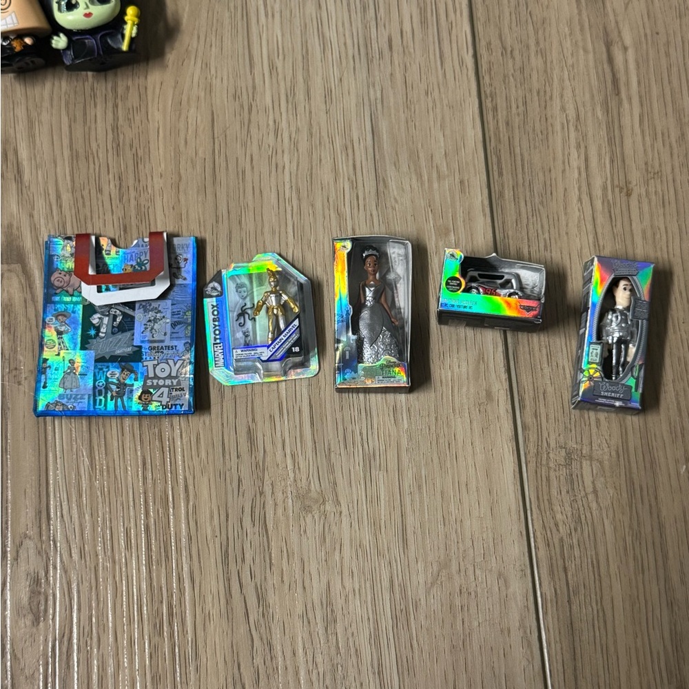 Disney 100 Mini Brands - Pixar, Princess, Marvel